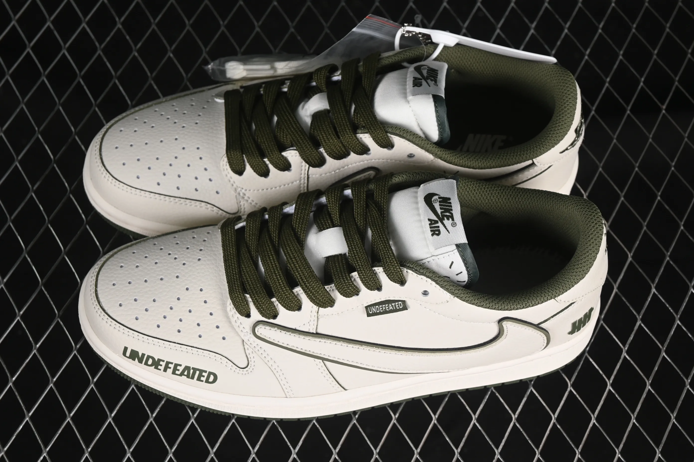 All categories Air Jordan Jordan series basketball shoes Air Jordan 1 Low Travis Scott x Fragment Design x Air Jordan 1 Low OG SP AJ1 joint model low-top cultural casual sneakers DF1845-535